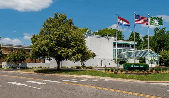 exterior view of ladue branch