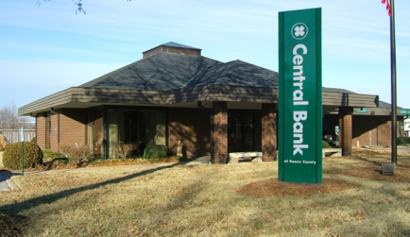 exterior view of west broadway branch